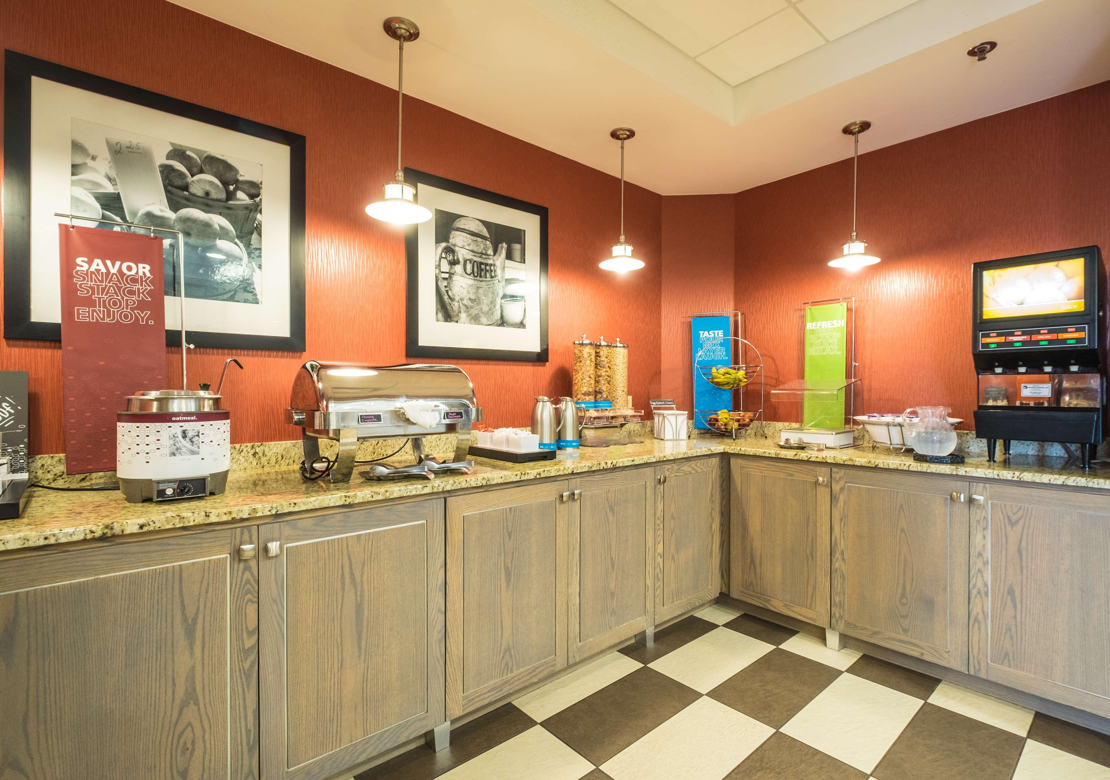 Hampton Inn Freeport/Brunswick מראה חיצוני תמונה